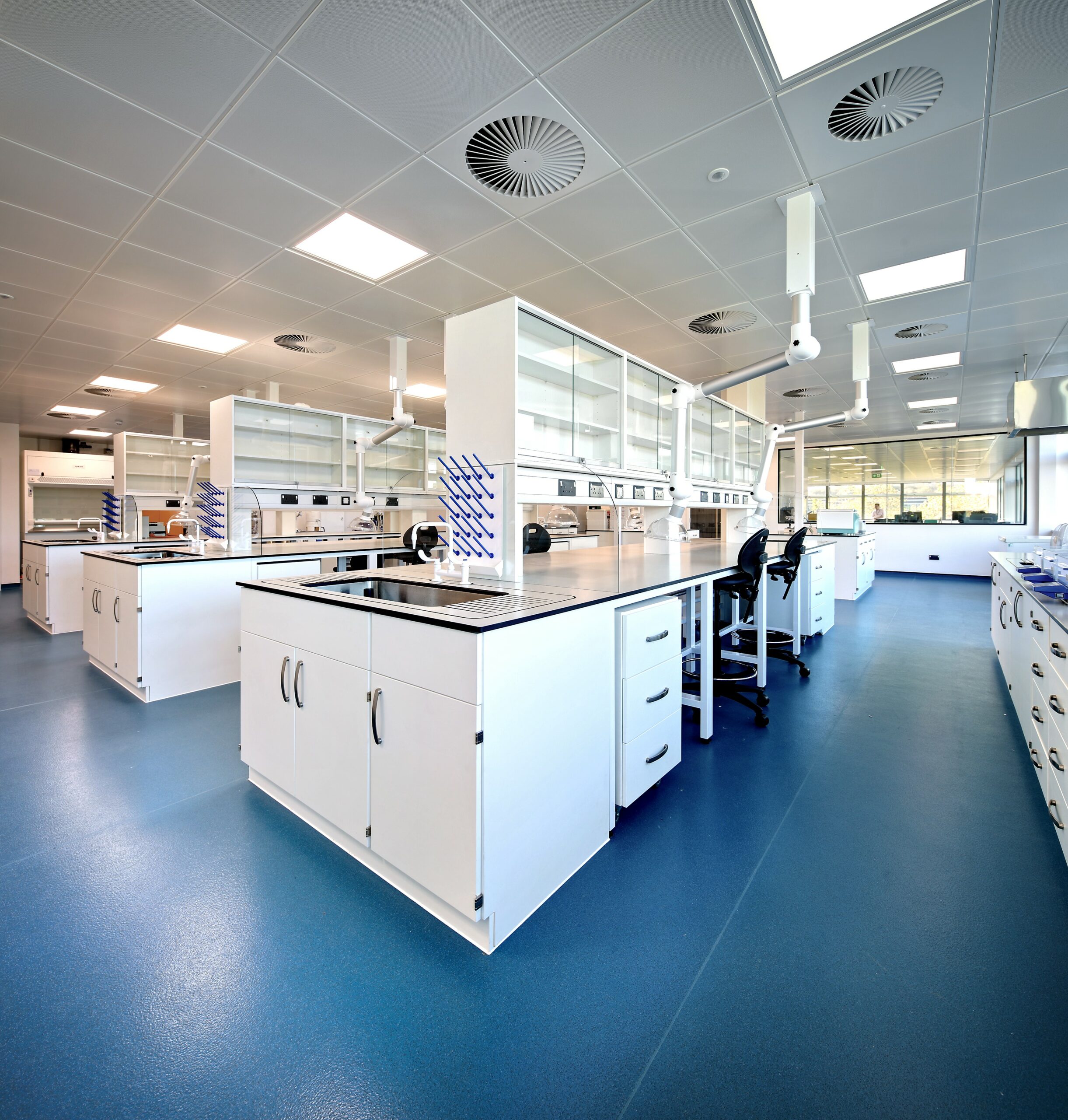 An example of a laboratory design and fit out by Total Laboratories